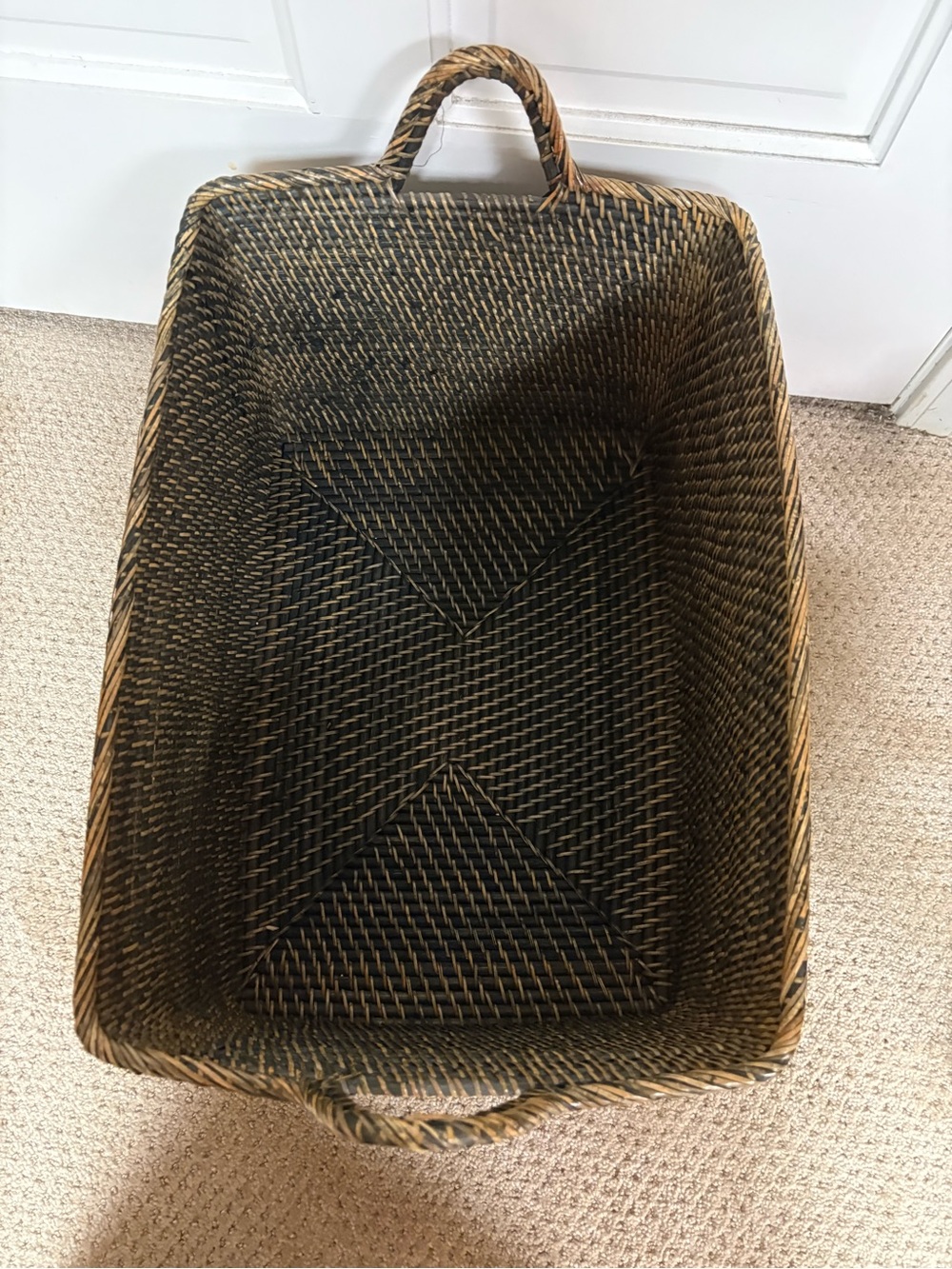 Kouboo Loma Woven Seagrass Storage Basket with Handles - Black and Brown - Picture 6 of 8